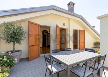 Terrazza - Three-room apartment Via Indipendenza
 
19, Viadana - photo 6