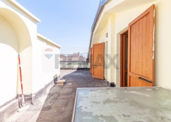 Terrazza - Three-room apartment Via Indipendenza
 
19, Viadana - photo 7