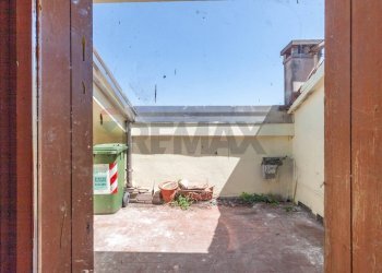 Terrazza - Three-room apartment Via Indipendenza
 
19, Viadana - photo 15