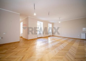 Stanza vuota - Quadrilocale Via Coroneo
 
21, Trieste - foto 4