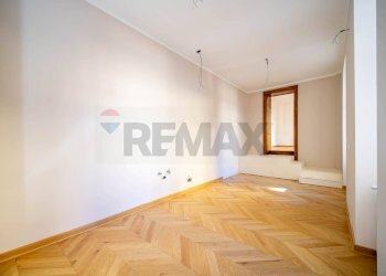 Stanza vuota - Quadrilocale Via Coroneo
 
21, Trieste - foto 11