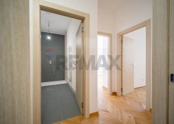 Hall / corridoio - Quadrilocale Via Coroneo
 
21, Trieste - foto 23