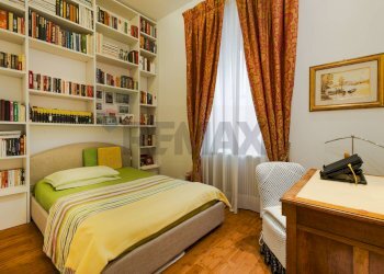 Camera / camera da letto - Trilocale Via Del Canale Piccolo
 
2, Trieste - foto 11