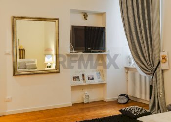 Stanza vuota - Trilocale Via Del Canale Piccolo
 
2, Trieste - foto 18