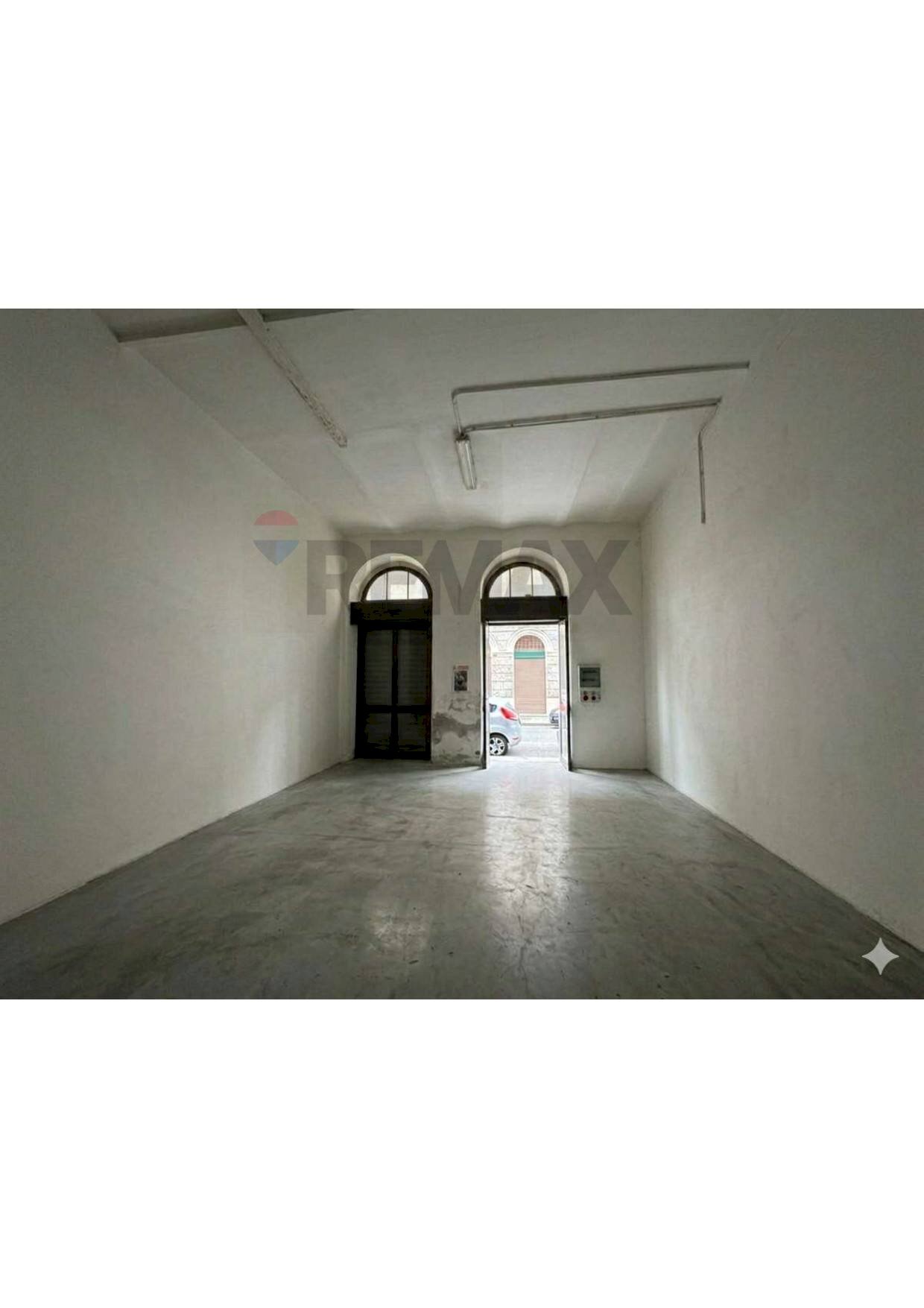 Parcheggio - Magazzino via manzoni
 
15, Trieste - foto 2