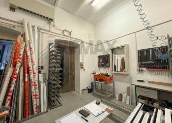 Ufficio - Magazzino via manzoni
 
15, Trieste - foto 3