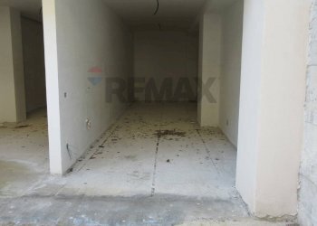 garage - Quadrilocale via peonia, Noto - foto 2