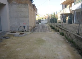 Edificio all\'aperto - Quadrilocale via peonia, Noto - foto 39