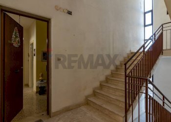 Scale - Appartamento Via Algeri
 
88, Siracusa - foto 2