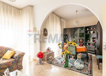 Sala da pranzo - Appartamento Via Algeri
 
88, Siracusa - foto 14