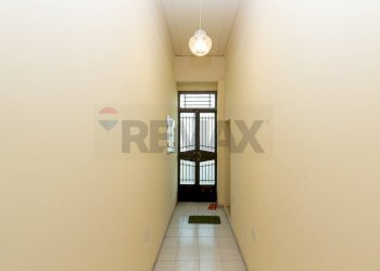 Hall / corridoio - Quadrilocale largo Monreale
 
4, Lentini - foto 4