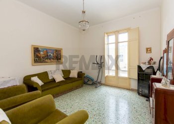 Soggiorno - Quadrilocale via tindari
 
44, Lentini - foto 8