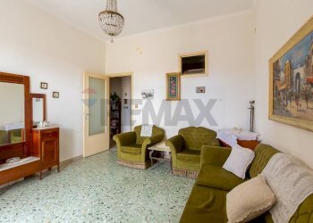 Soggiorno - Quadrilocale via tindari
 
44, Lentini - foto 10