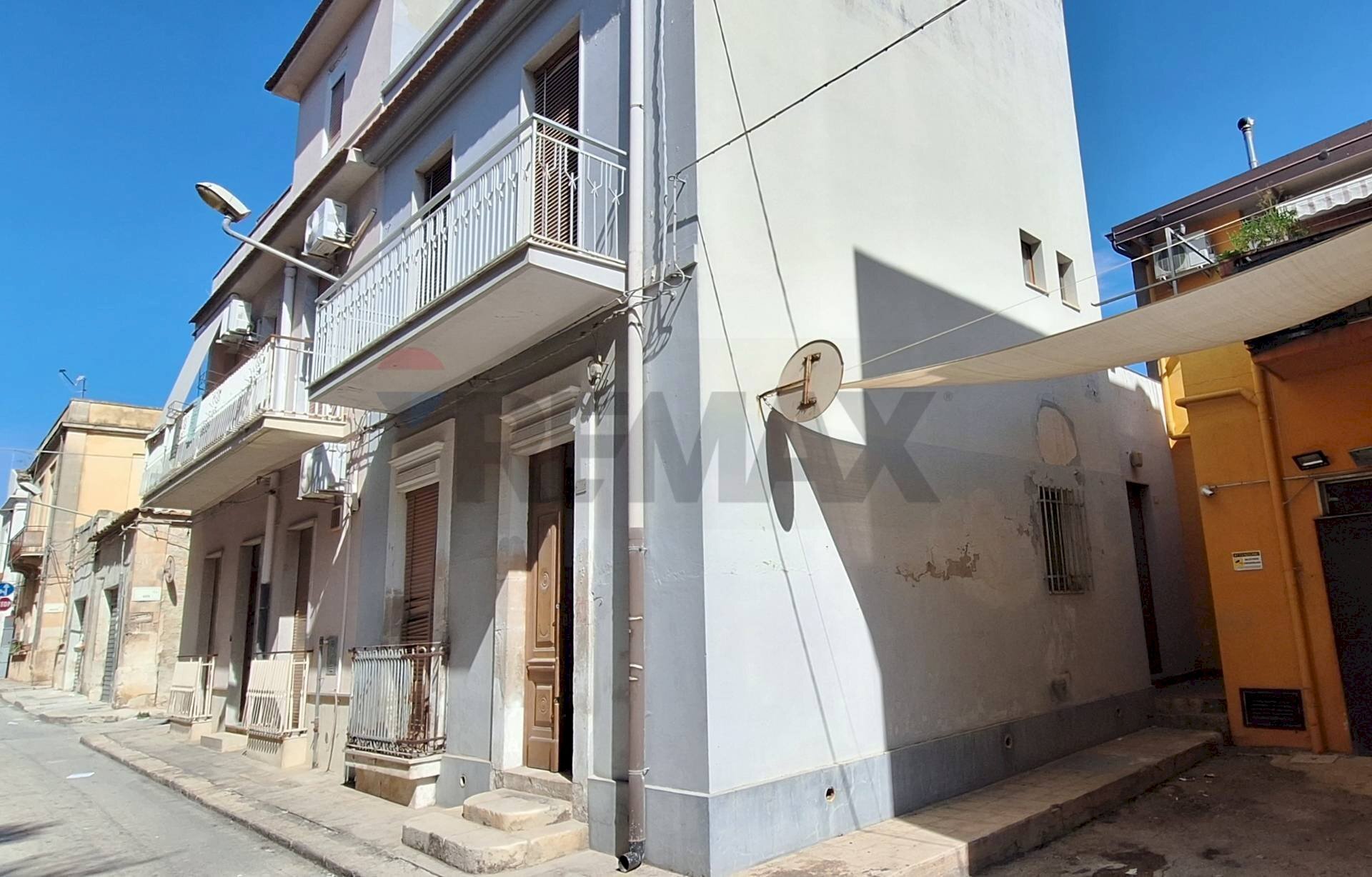 Edificio all\'aperto - Independent house Via Platamone
 
79, Rosolini - photo 2