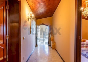 Hall / corridoio - Villa Via Serpaolo
 
16, Augusta - foto 29