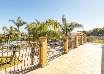 Terrazza - Villa Via Serpaolo
 
16, Augusta - foto 33