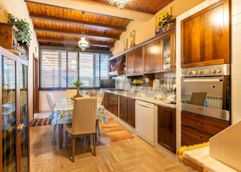 Cucina - Villa Via Serpaolo
 
16, Augusta - foto 36