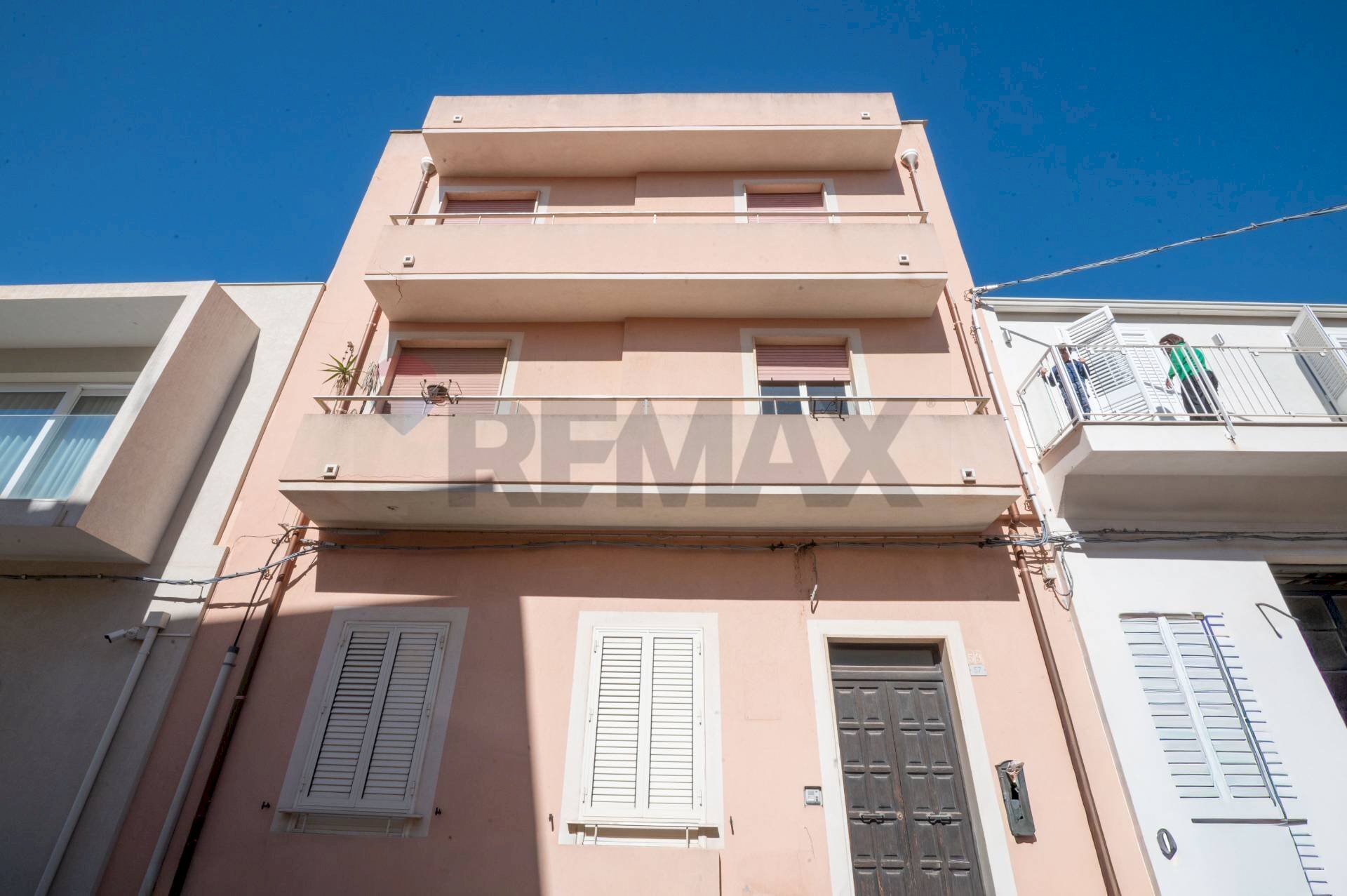 Edificio all\'aperto - Casa indipendente Via Cialdini 59, Pachino - foto 2