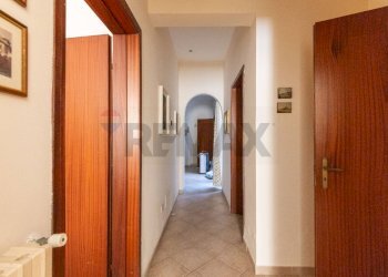 Hall / corridoio - Casa indipendente Via Cialdini 59, Pachino - foto 7