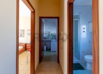 Hall / corridoio - Casa indipendente Via Cialdini 59, Pachino - foto 49