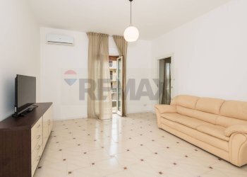 Soggiorno - Quadrilocale VIA LENTINI
 
67, Siracusa - foto 11