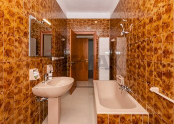 Bagno - Quadrilocale VIA LENTINI
 
67, Siracusa - foto 31