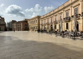 Edificio all\'aperto - Quadrilocale via roma
 
snc, Siracusa - foto 40