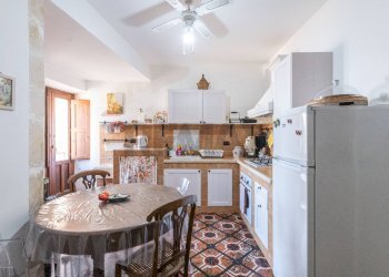 Cucina - Trilocale VIA VITTORIO VENETO
 
94, Siracusa - foto 3
