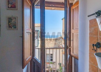 Balcone - Trilocale VIA VITTORIO VENETO
 
94, Siracusa - foto 4