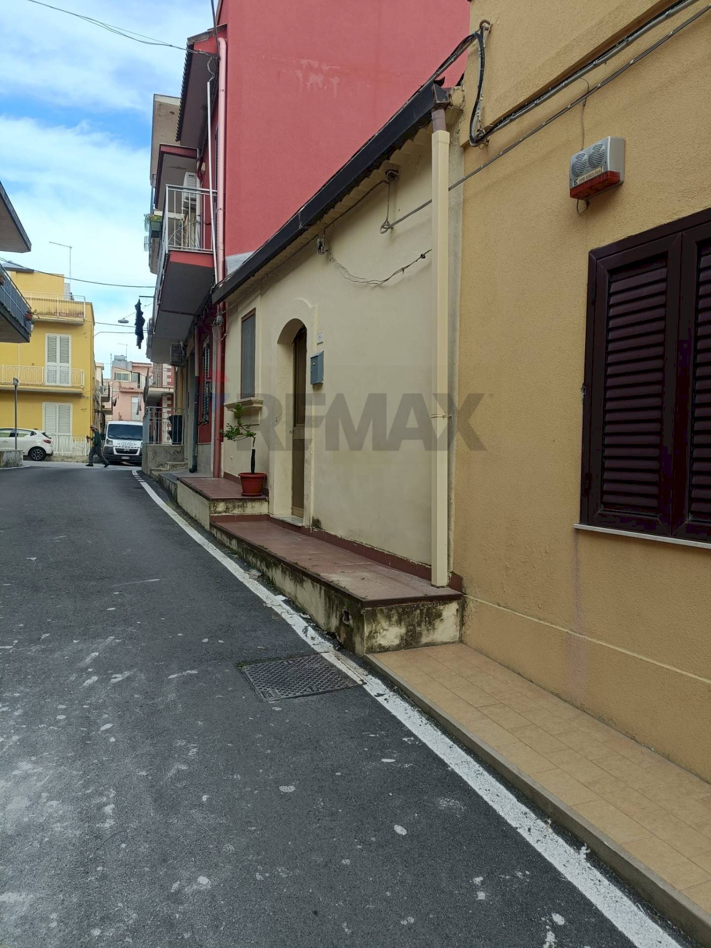 Edificio all\'aperto - Casa indipendente Via Salvatore Magnano Carabiniere
19, Siracusa - foto 3