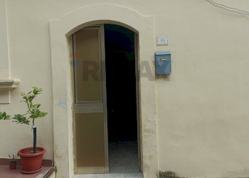 Casa all\'aperto - Casa indipendente Via Salvatore Magnano Carabiniere
 
19, Siracusa - foto 1