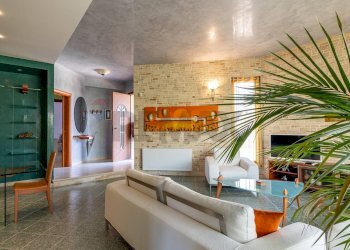 Soggiorno - Villa via giuseppe motta
14, Avola - photo 8