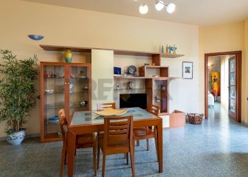 Sala da pranzo - Villa via giuseppe motta
14, Avola - photo 16