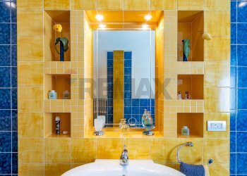 Bagno - Villa via giuseppe motta
14, Avola - photo 34