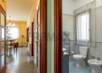 Bagno - Villa via giuseppe motta
14, Avola - photo 35