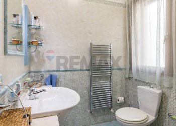 Bagno - Villa via giuseppe motta
14, Avola - photo 36