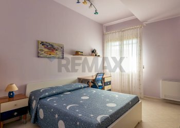 Camera / camera da letto - Villa via giuseppe motta
14, Avola - photo 38