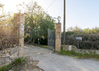 Edificio all\'aperto - Villa contrada chiusa di carlo, Avola - photo 3