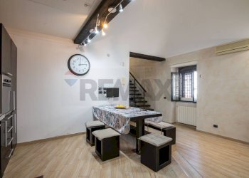 Sala da pranzo - Quadrilocale Via Premuda
 
24, Siracusa - foto 3
