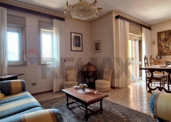 Sala da pranzo - Apartment Via Salvatore Quasimodo
 
1, Noto - photo 1