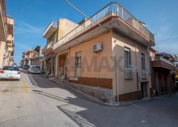 Edificio all\'aperto - Casa indipendente Via Municipio
 
117, Pachino - foto 25