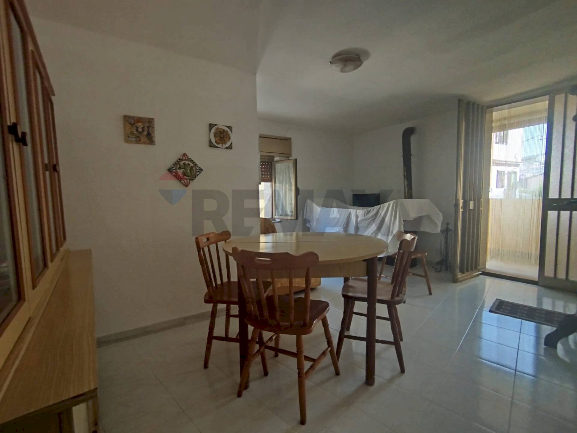 Sala da pranzo - Independent house Via CAMILLO BENSO di CAVOUR, Buccheri - photo 3