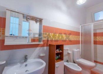 Bagno - Casa semi indipendente Via Unità
 
90, Pachino - foto 12