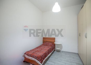 Camera / camera da letto - Casa semi indipendente Via Unità
 
90, Pachino - foto 14