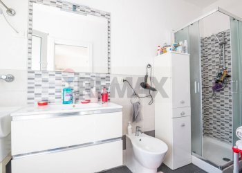 Bagno - Casa semi indipendente Via Unità
 
90, Pachino - foto 24