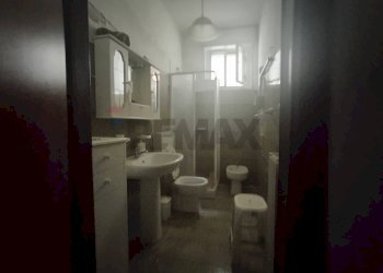 Bagno - Independent house via colonna
 
42, Buccheri - photo 11