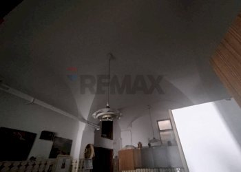 Edificio all\'aperto - Independent house via colonna
 
42, Buccheri - photo 12