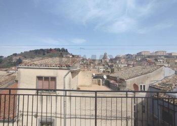 Balcone - Independent house Via Camillo Benso di Cavour, Buccheri - photo 7