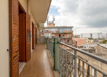 Balcone - Quadrilocale via europa
 
29, Siracusa - foto 19