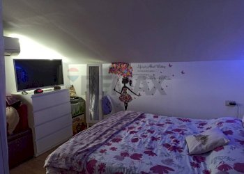 Camera / camera da letto - Villa VIA GIOVANNI PASCOLI
 
4, Melilli - foto 22